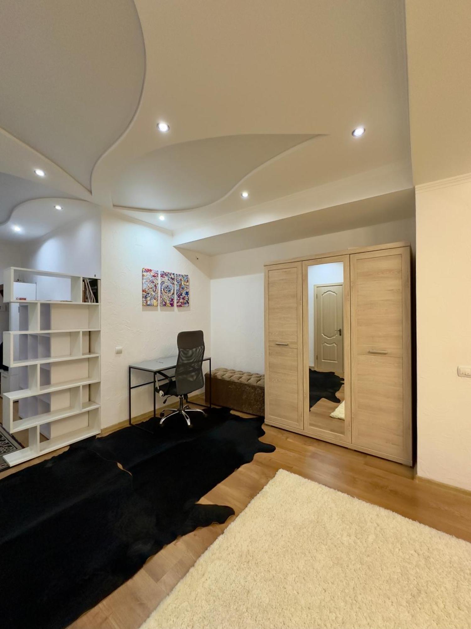 Bernardazzi Grand Hotel Chisináu Habitación foto